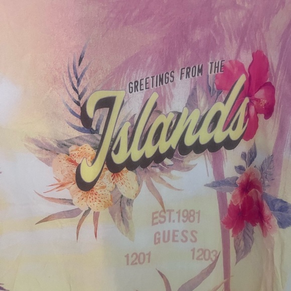 Guess Men’s Floral Hawaiian Button Down Shirt Size Medium - Picture 10 of 11